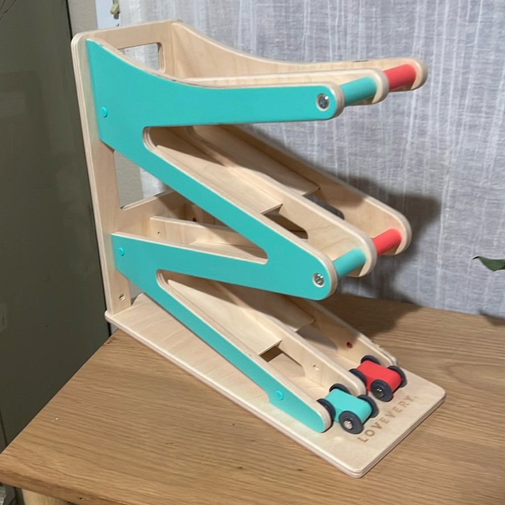 Lovevery race and chase car ramp